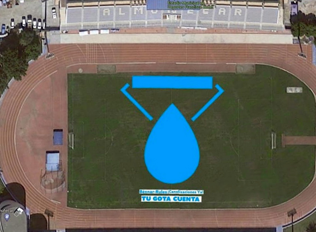 Una gota gigante “inundará” el estadio de Almuñécar en el Día Mundial del Agua